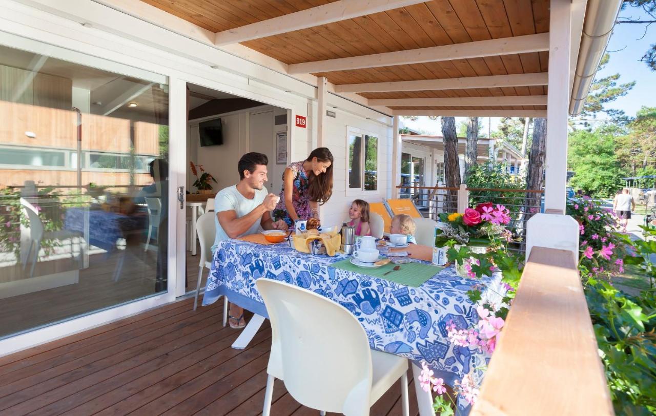 Villaggio Turistico Internazionale Бибионе Екстериор снимка