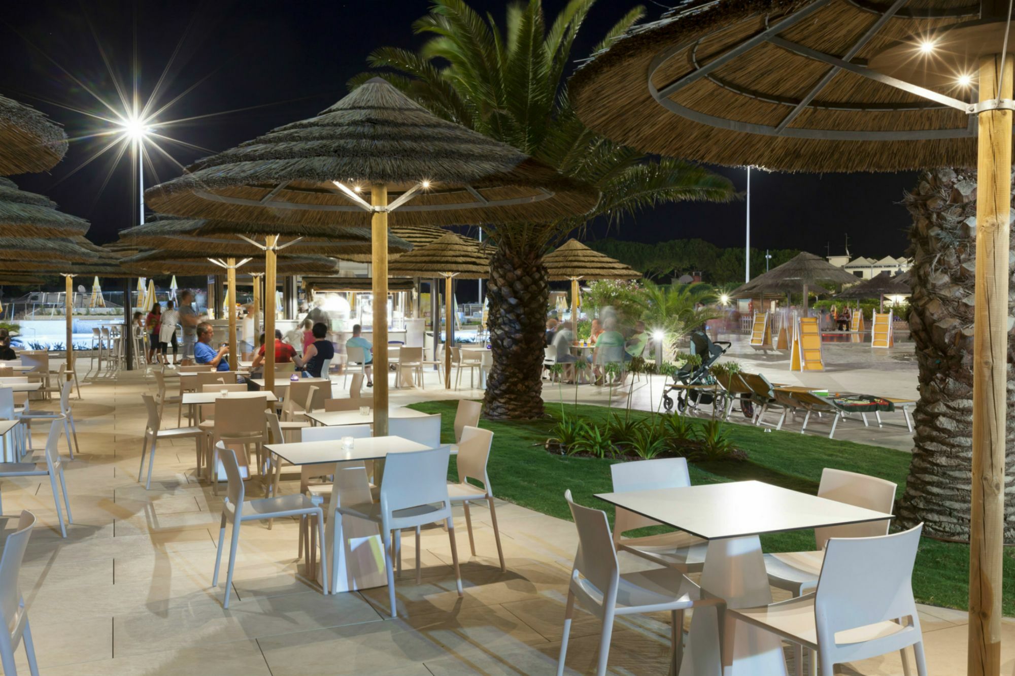 Villaggio Turistico Internazionale Бибионе Екстериор снимка